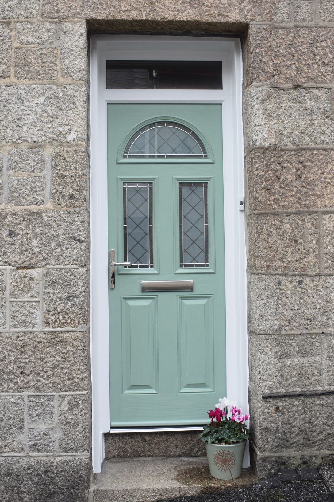 Newlyn -Door